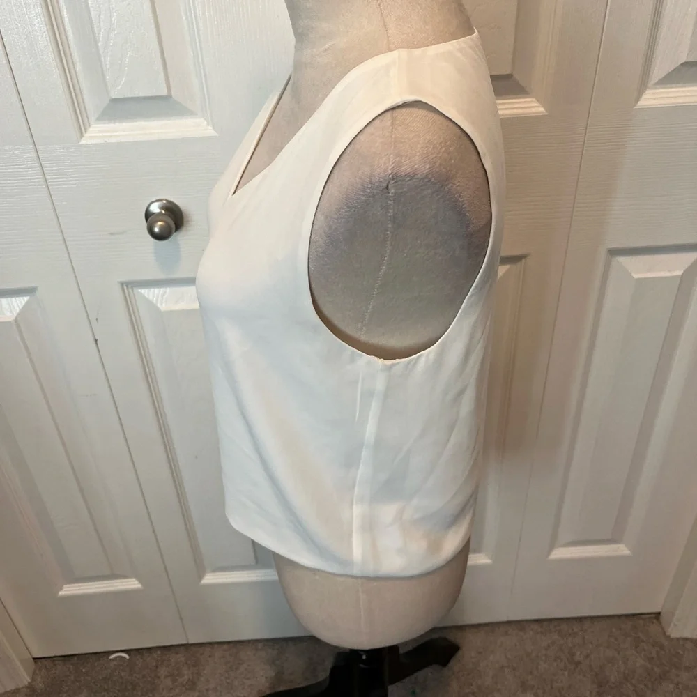 Babaton from Aritizia size S Elegant White Sleeveless Top - Picture 7 of 15